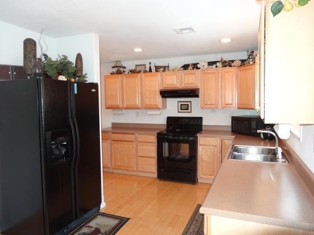 706 NW 10th St, Bentonville, AR 72712 - photo 1