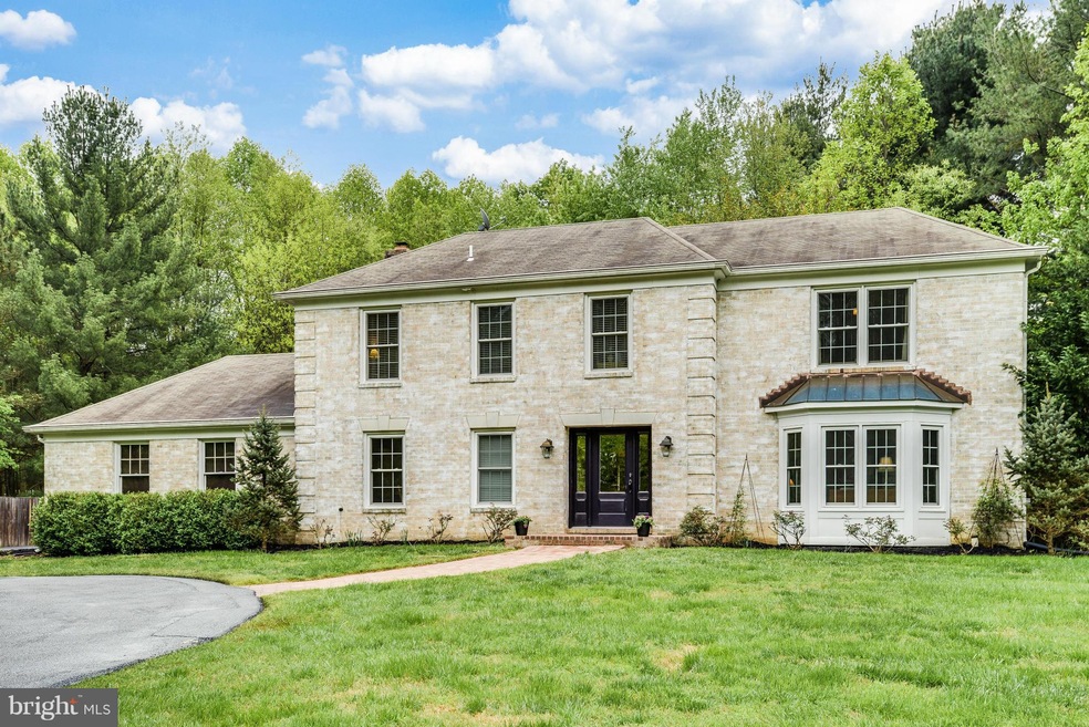 17 Scottish Autumn Ct, Gaithersburg, MD 20878 - photo 1