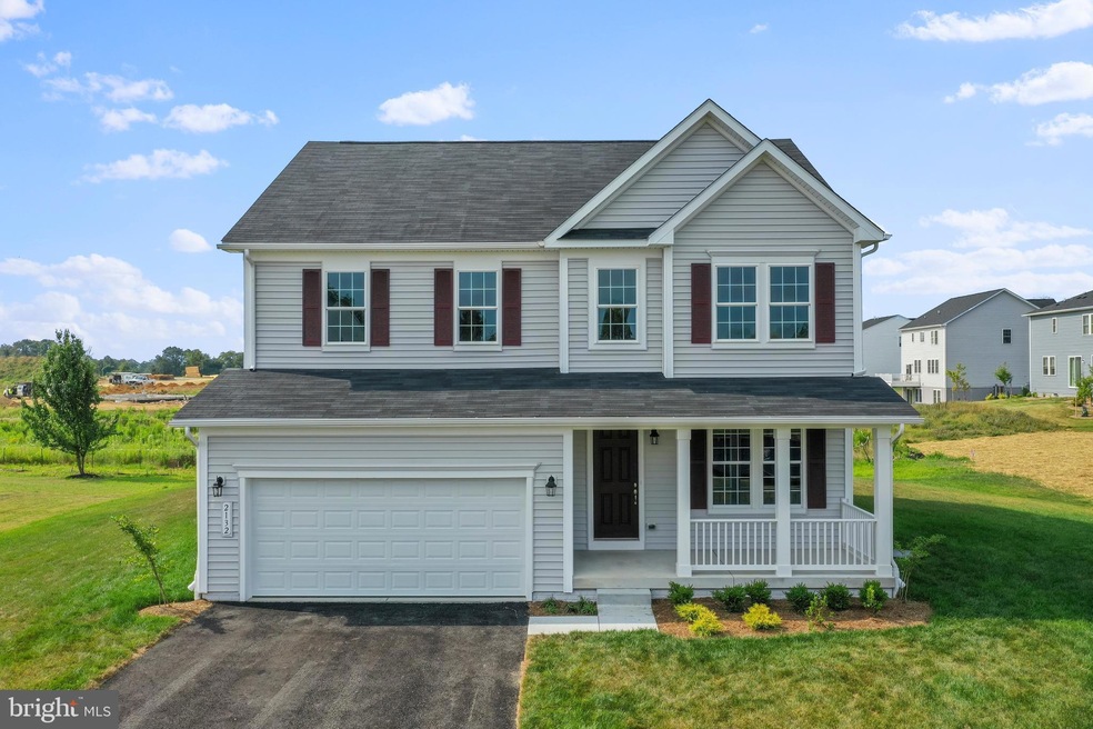 2132 Mandarin Dr, Chambersburg, PA 17202 - photo 1