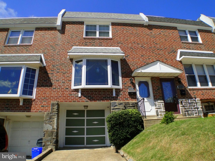 2824 Tolbut St, Philadelphia, PA 19136 - photo 1