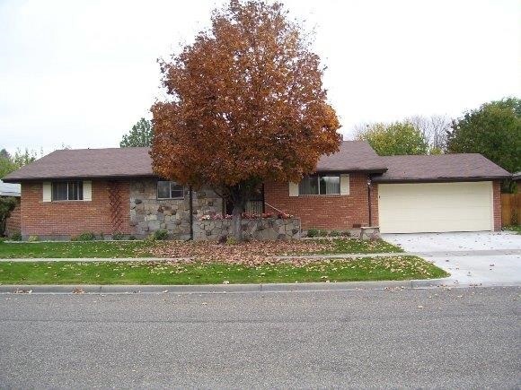 2026 Schodde Ave, Burley, ID 83318 - photo 1