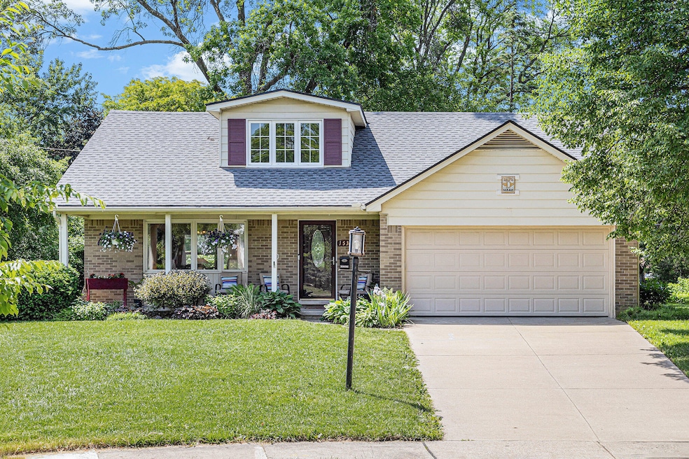 1532 Warwick Ct - Exterior Front