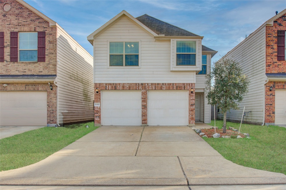 9350 Valley Tree Ln, Houston, TX 77089 - photo 1