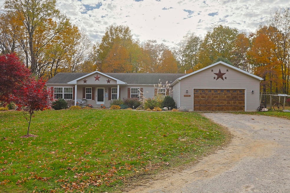 66082 Victoria Ln, Cassopolis, MI 49031 - photo 1