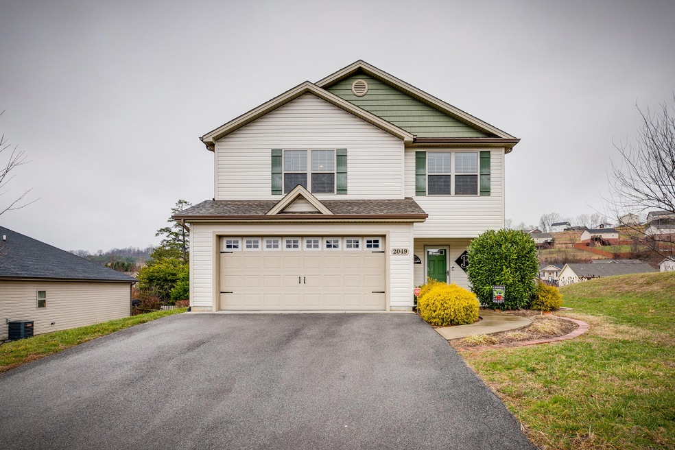 2049 Ida Sue Dr, Jonesborough, TN 37659 - photo 1