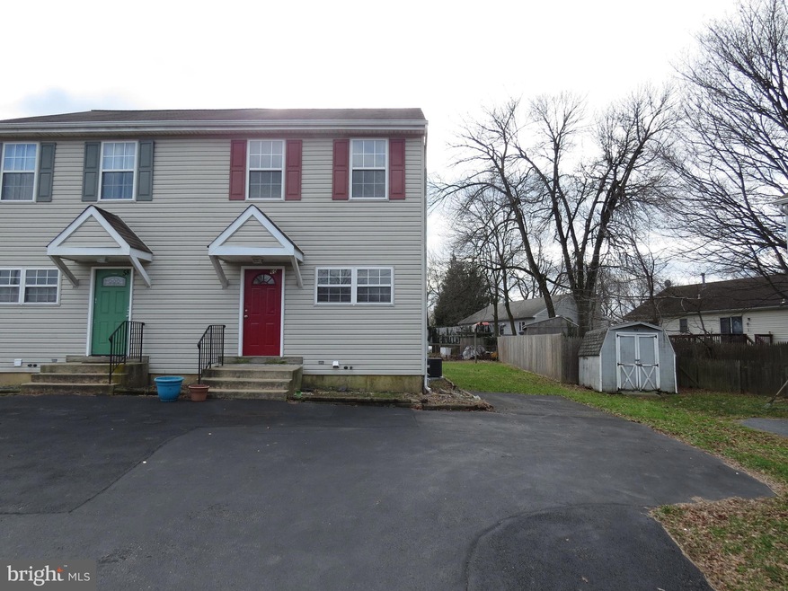 60 Richardson Ln, Wilmington, DE 19804 - photo 1