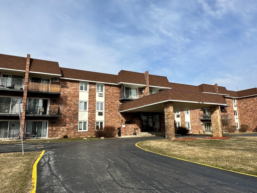 850 S Lorraine Rd unit 2E, Wheaton, IL 60189 - photo 1