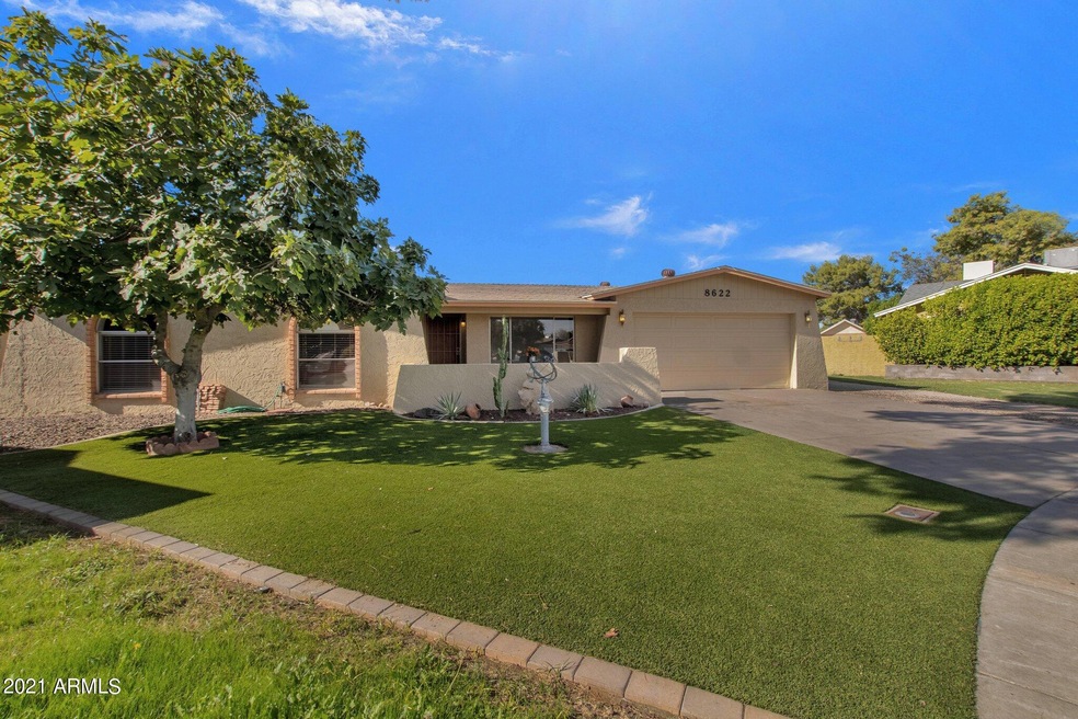 8622 N 40th Dr, Phoenix, AZ 85051 - photo 1