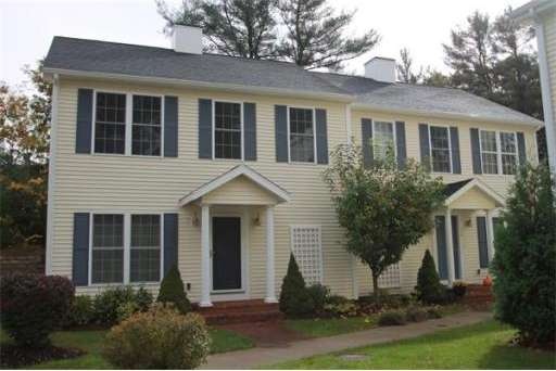 204 Center St unit 12, Pembroke, MA 02359 - photo 1