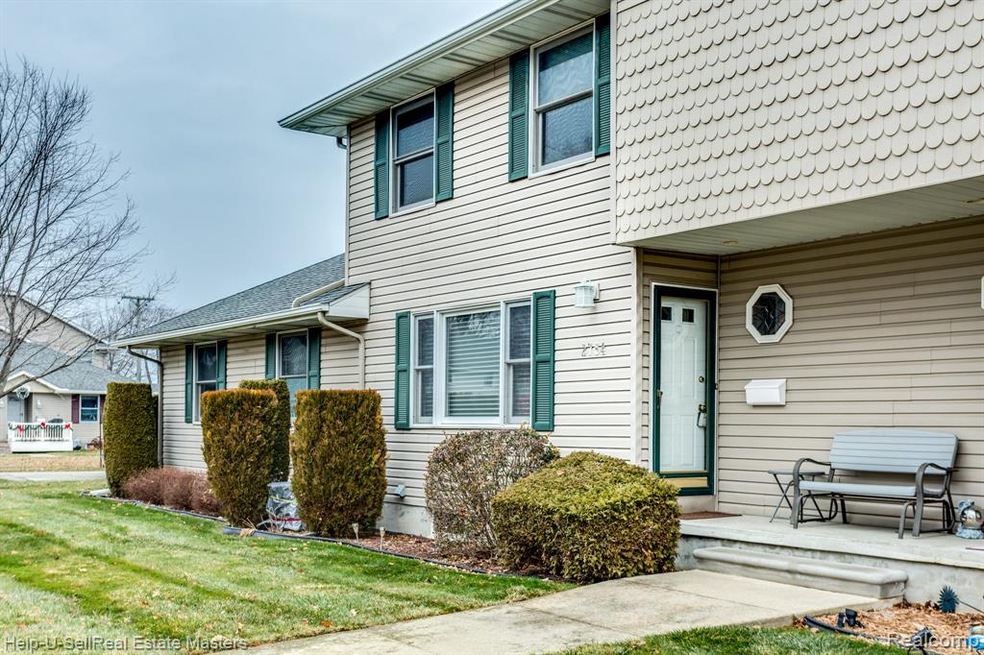 2754 Wright St-7 (1).JPG