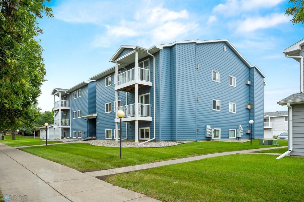 Third Floor Corner Unit