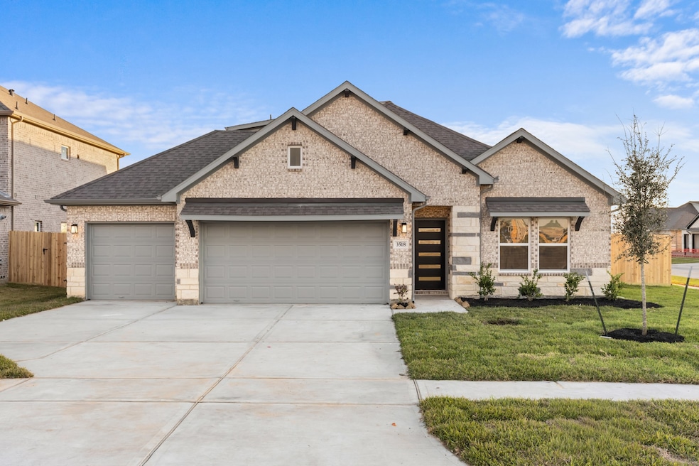 3518 Windmill Palm, Manvel, TX 77578 - photo 1