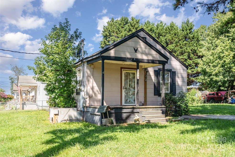 202 Hovis Rd, Stanley, NC 28164 - photo 1