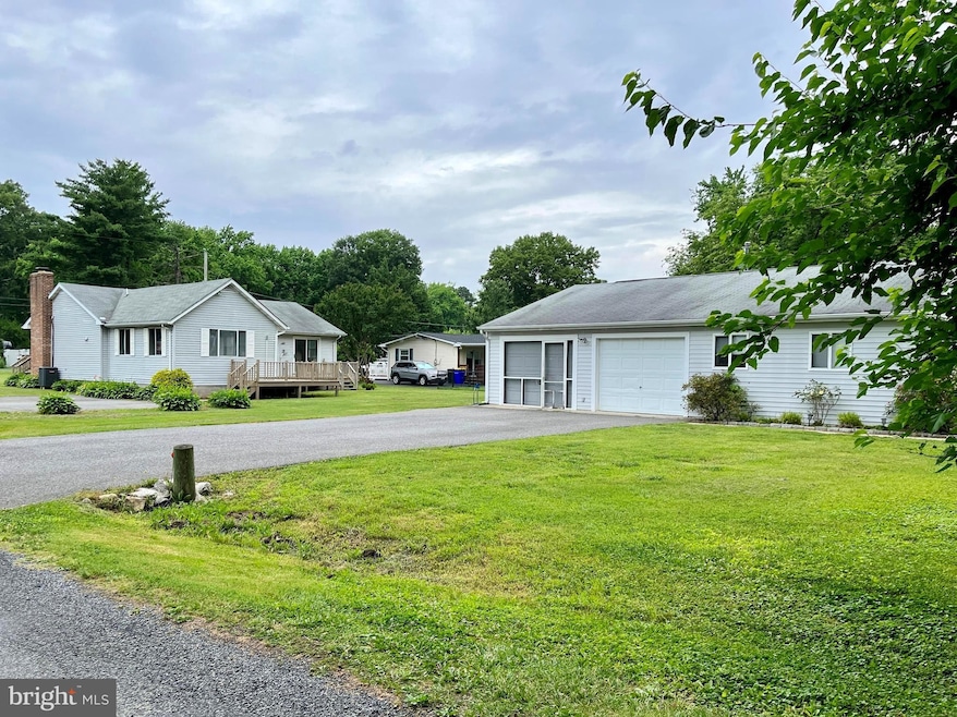 709 Chesapeake Dr, Stevensville, MD 21666 - photo 1