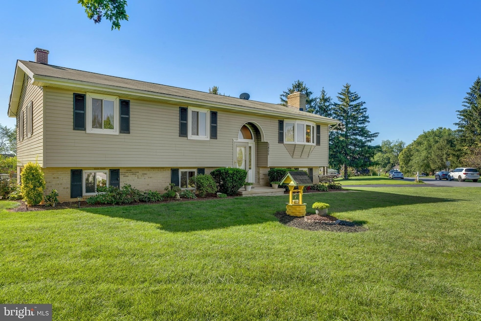 5805 Oklahoma Rd, Sykesville, MD 21784 - photo 1