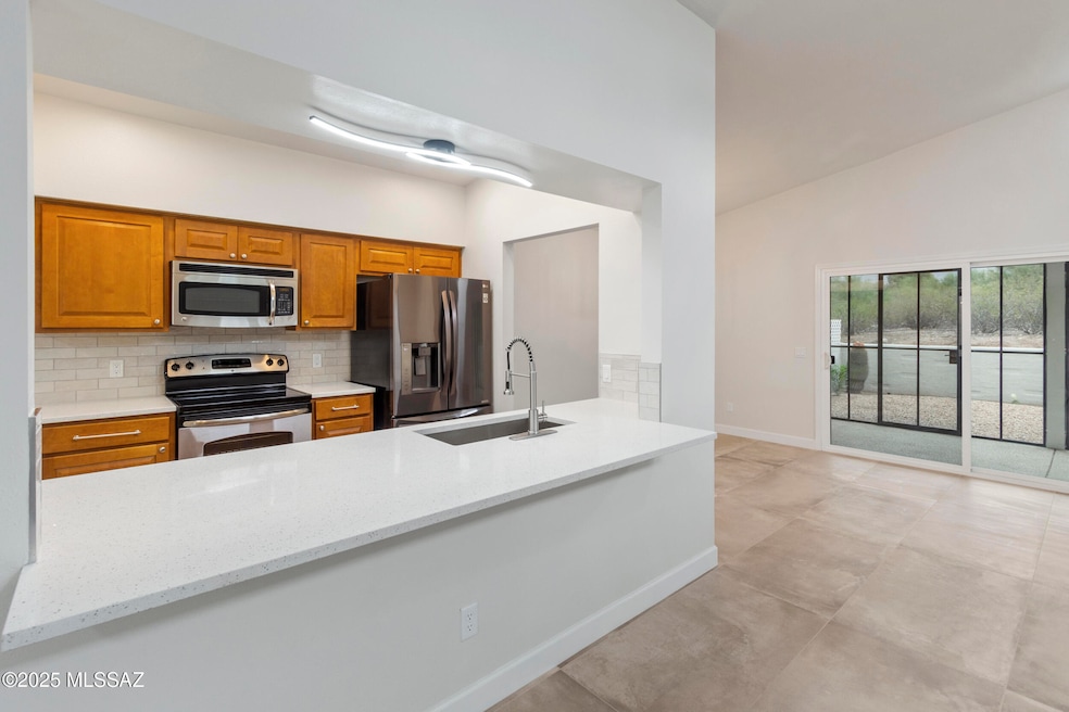 7413 E Wandering Rd, Tucson, AZ 85750 - photo 1