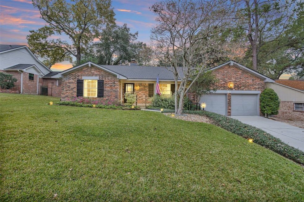 109 Timberside Dr, Conroe, TX 77304 - photo 1