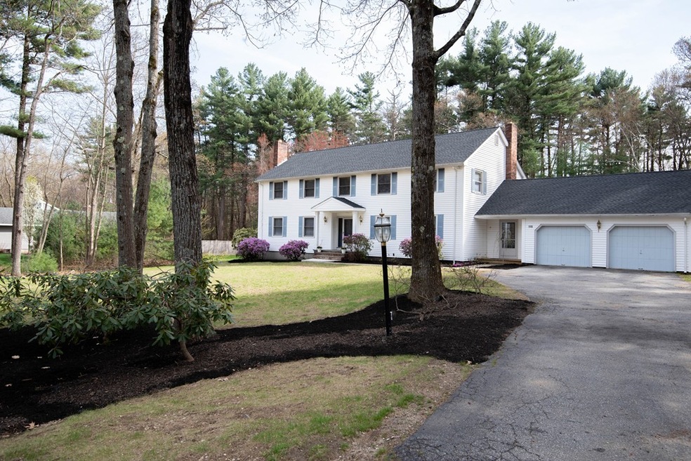 115 Candlestick Rd, North Andover, MA 01845 - photo 1
