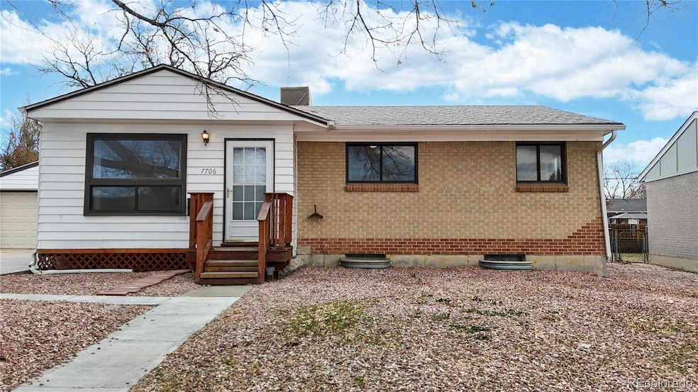 Under Contract $415,000 • Co-Listing Agent