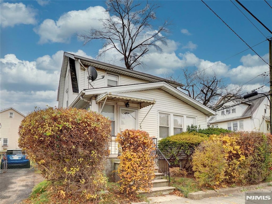 142 Carolina Ave, Irvington, NJ 07111 - photo 1