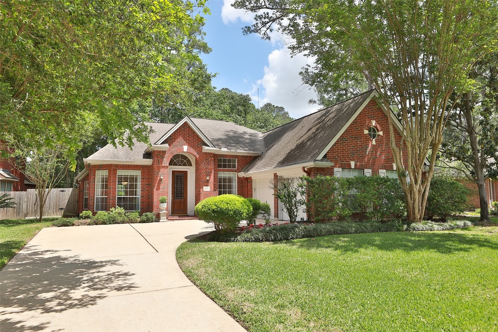 7722 Melody Cir, Houston, TX 77040 - photo 1