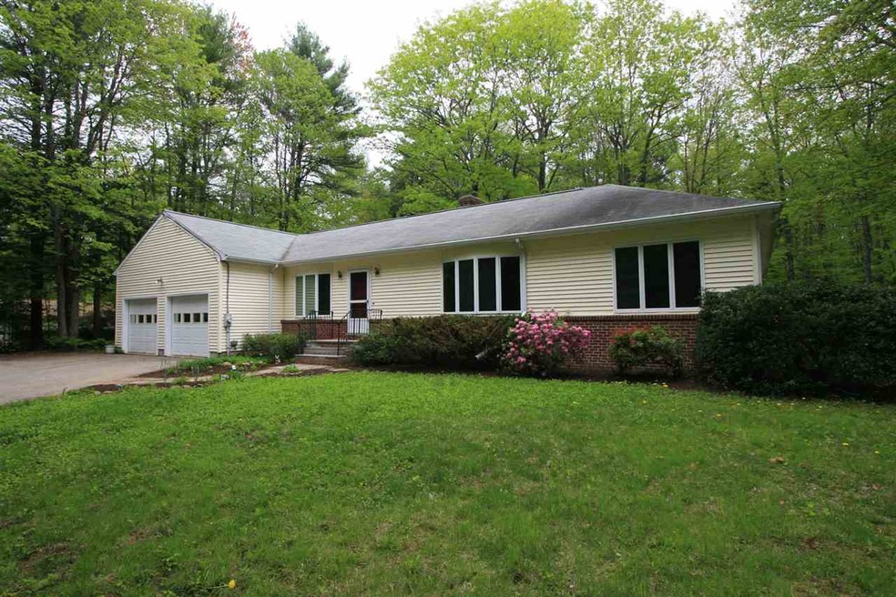 372 Pine Hill Rd, Berwick, ME 03901 - photo 1