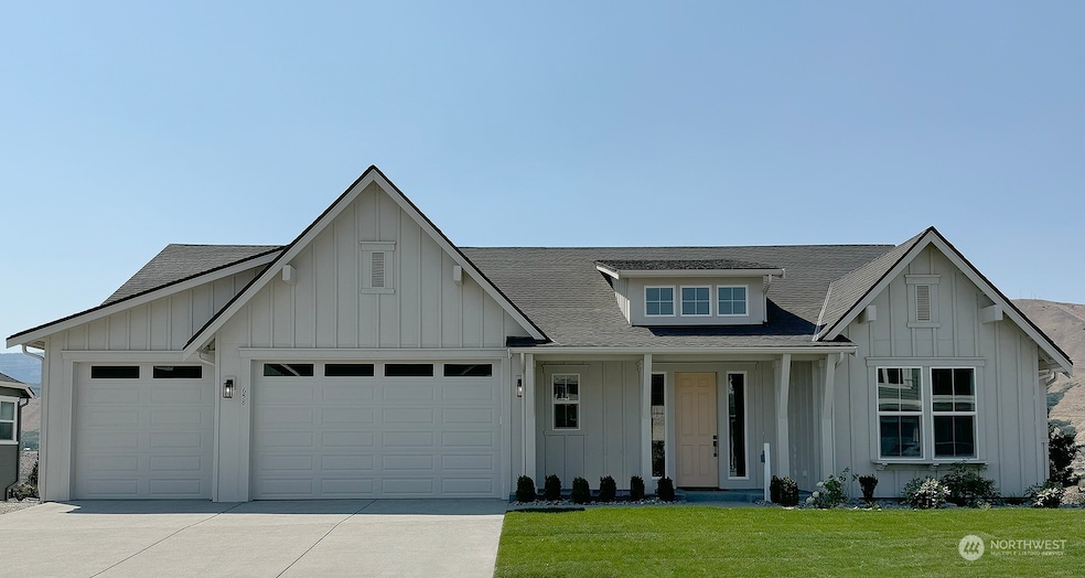 658 S Juli Ave, East Wenatchee, WA 98802 - photo 1