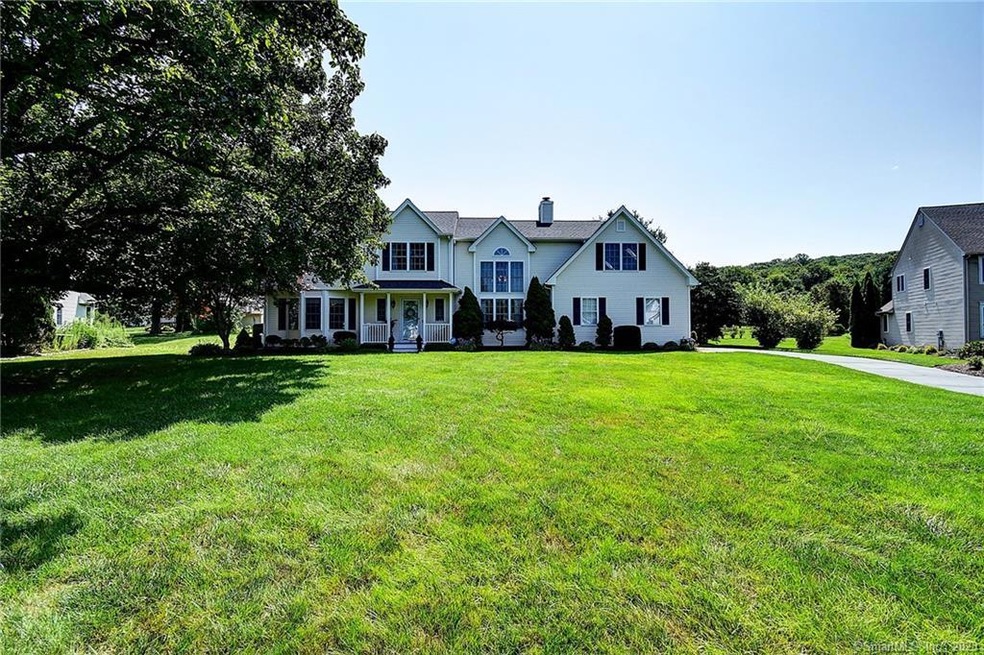 28 Saint Andrews, Glastonbury, CT 06033 - photo 1