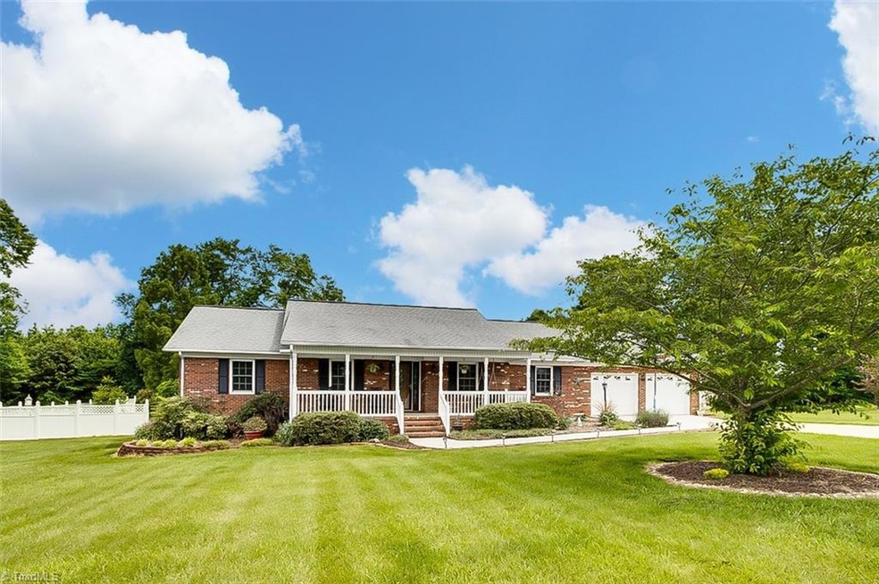 2687 Hayfield Dr, Asheboro, NC 27205 - photo 1