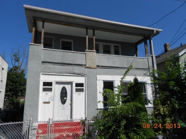 31 Carroll Ct, Bridgeport, CT 06607 - photo 1