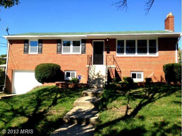 2104 Colebrooke Dr, Temple Hills, MD 20748 - photo 1