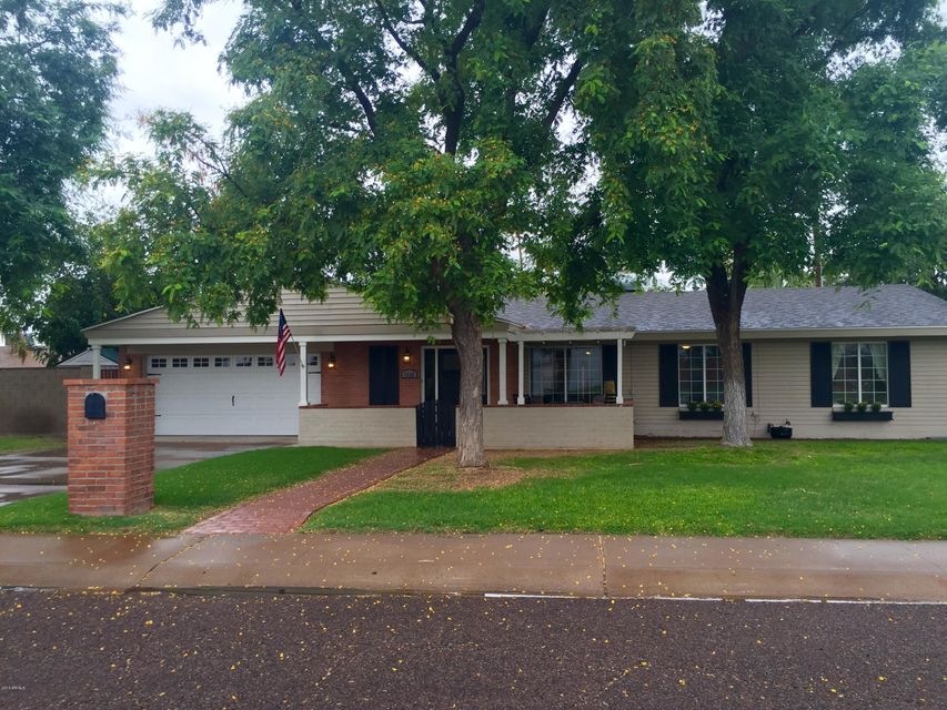 8630 N 15th Dr, Phoenix, AZ 85021 - photo 1