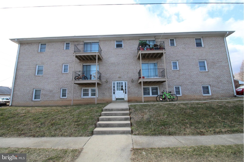 1309 N East St, Frederick, MD 21701 - photo 1