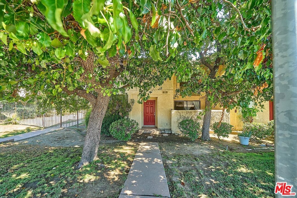 20807 Roscoe Blvd unit 1, Winnetka, CA 91306 - photo 1