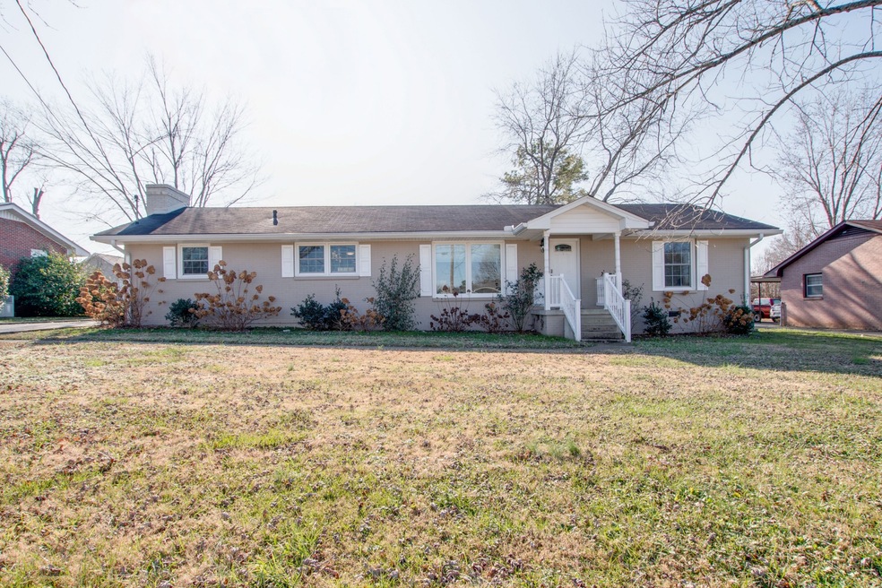 106 Lee Ln, Shelbyville, TN 37160 - photo 1