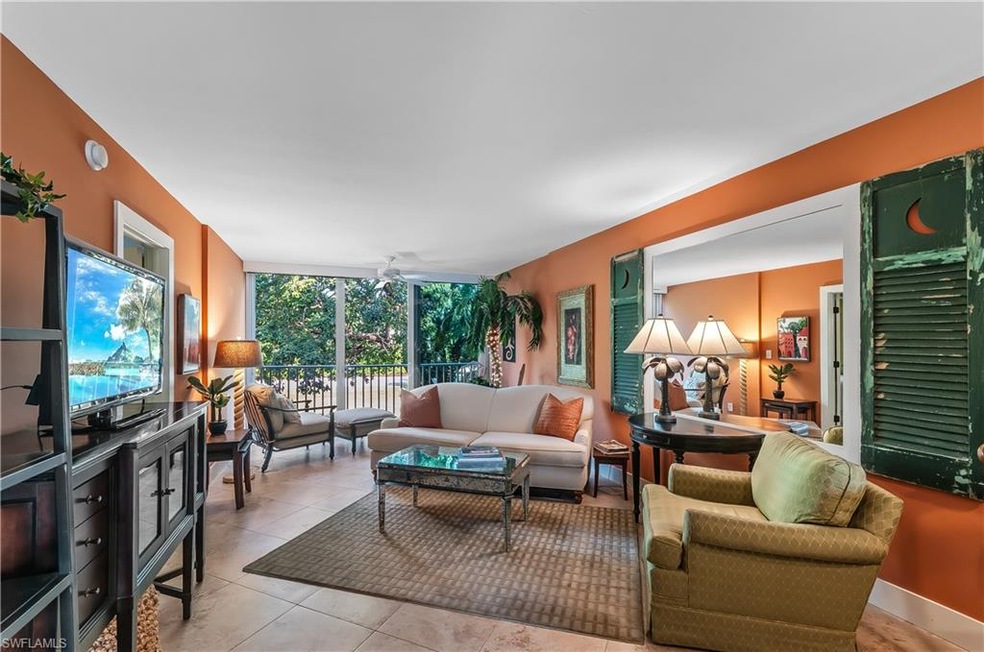 622 Broad Ave S unit J622, Naples, FL 34102 - photo 1