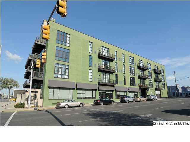 Liv on Fifth is located just 2 blocks from UAB's c