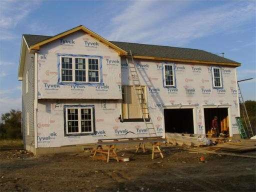 164 Lynwood St, Fall River, MA 02721 - photo 1