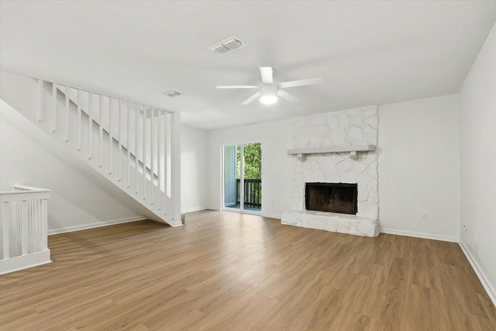 1202 Cross Creek Way unit 2, Tallahassee, FL 32301 - photo 1