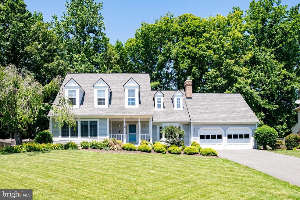 8621 Chase Glen Cir, Fairfax Station, VA 22039 - photo 1