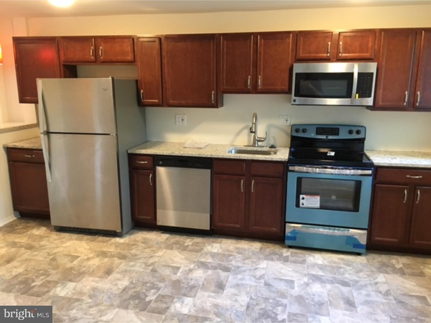 1341 Rainer Rd, Brookhaven, PA 19015 - photo 1