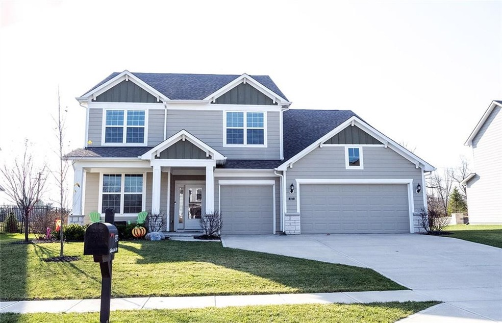 WELCOME TO 5573 GOLDEN ASTER DRIVE!!