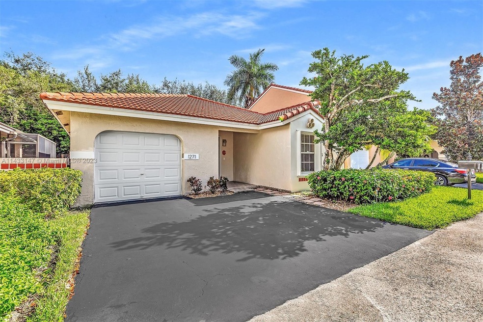 1271 Seagrape Cir, Weston, FL 33326 - photo 1