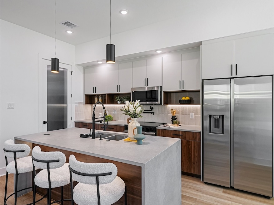 8324 Williamsdell St, Houston, TX 77088 - photo 1