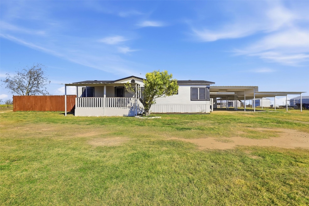 4628 Highland Trail, Joshua, TX 76058 - photo 1