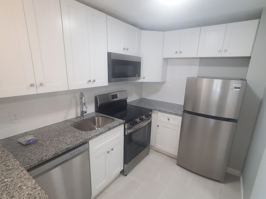 10 Copeland St unit 402, Quincy, MA 02169 - photo 1