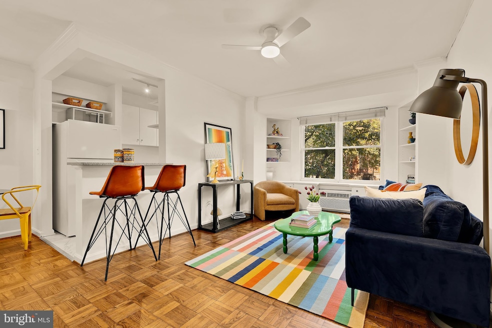 2130 N St NW unit 104, Washington, DC 20037 - photo 1