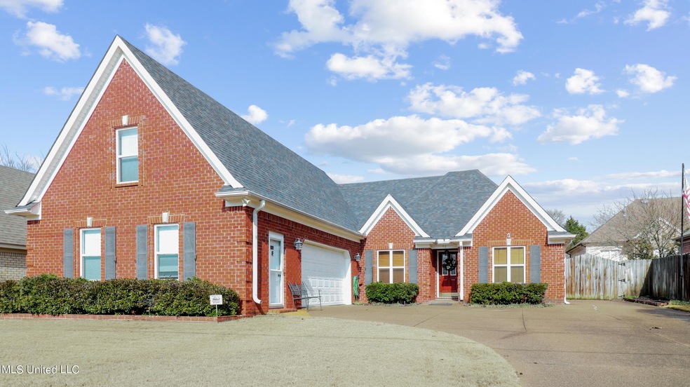 98 Forked Creek Pkwy, Hernando, MS 38632 - photo 1