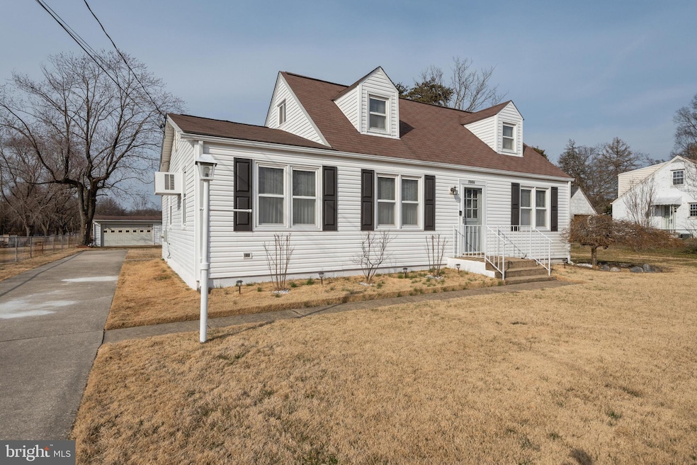 7006 E Clinton St, Clinton, MD 20735 - photo 1