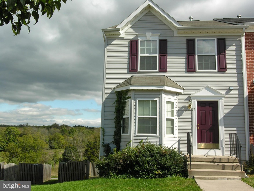 29 Litchfield Ln E, Martinsburg, WV 25405 - photo 1